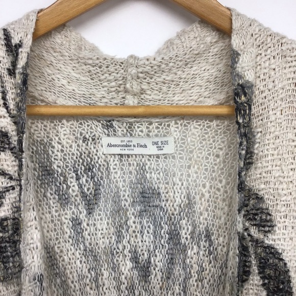 Abercrombie & Fitch White Gray Floral Open Front Loose Knit Cardigan - Picture 2 of 15